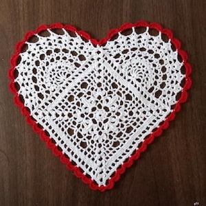 Crocheted Heart-Shaped Doily (p54r)