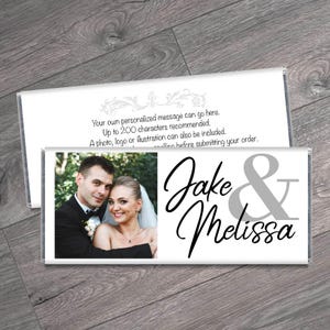 Wedding Candy Bar Wrappers with Photo - Wedding Party Favors with Bride and Groom Names - Wedding Wrappers for Chocolate - Set of 12