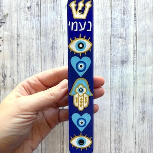 Personalisierte Kinder Mesusa: Jüdische Baby Naming, Bris, Geburtstag, Mitzwah Geschenk Evil Eye Hamsa Hearts