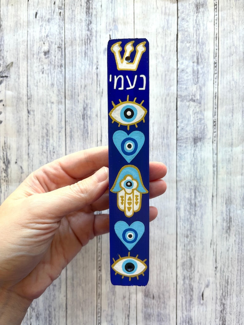 Personalisierte Kinder Mesusa: Jüdische Baby Naming, Bris, Geburtstag, Mitzwah Geschenk Evil Eye Hamsa Hearts