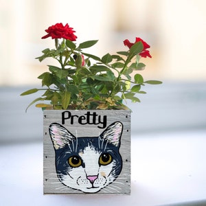 Mini hand painted Cat Portrait Planter, Cat Mom, Dad, Personalized Pet Loss Memorial, Mother's Day image 5