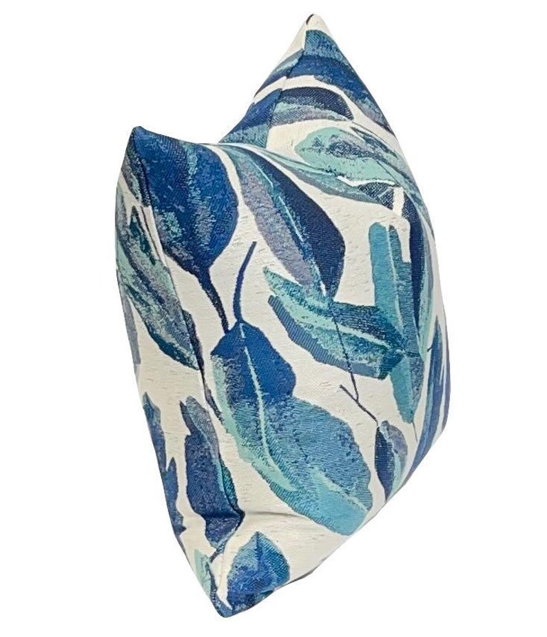Jungalow Tropical Leaf Pillow Cover - Thumbnail 4