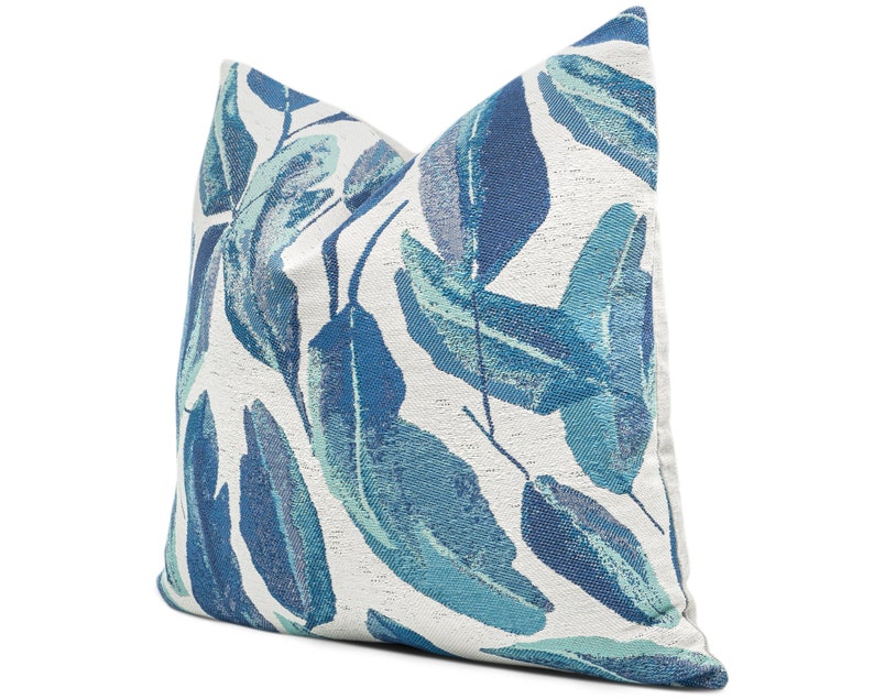 Jungalow Tropical Leaf Pillow Cover - Thumbnail 2