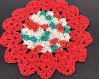 Vintage Crocheted Christmas Hot Pad Red Green White 8" Reversible
