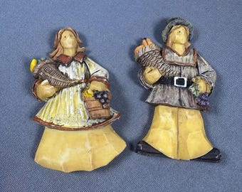 Vintage Pilgrim Man & Woman Ceramic Thanksgiving Magnets