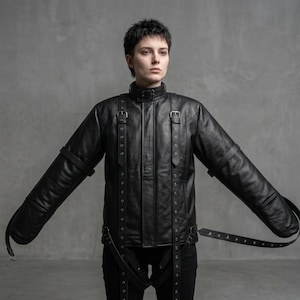 Zwart leren rechte jas, horror-cosplayjack, donkere fantasie halloween-outfit, gotische unisex jas