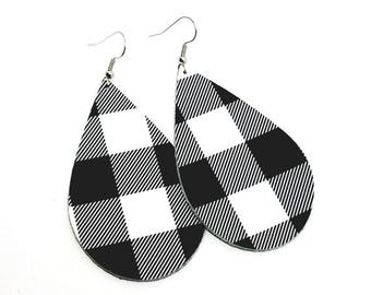 Leather Earrings white and black buffalo check buffalo plaid  handmade by Hammered Love Letters