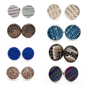 May include: Set of 10 pairs of round, decorative, resin cabochons. The cabochons feature a variety of patterns, including geometric, animal print, and abstract designs. The cabochons are in various colors, including blue, brown, white, and gray.
