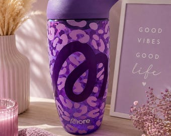 Personalisierter Leo Shaker | Trinkbecher oder Stickerbogen | Wunschfarbe & Wunschname möglich