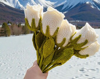 Crochet White Rose Bouquet | Custom Handmade Knitted Flowers | Unique Winter Decor | Thoughtful Gift