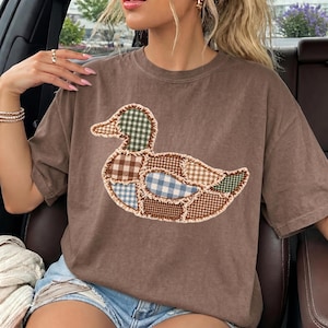 Duck Shirt for Women, Patchwork Duck Comfort Colors Tee, Country Graphic Shirt, Mallard Duck Shirt, Southern Outdoors Tee, Fall Duck Shirt