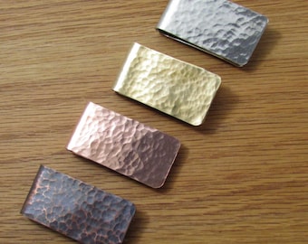 Clips para billetes con acabado martillado