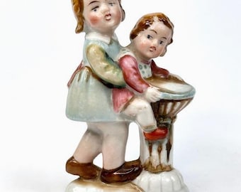 Occupied Japan Hand-Painted Vintage 1940s Porcelain Figurine