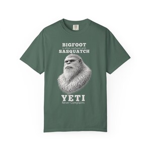 Camiseta Bigfoot Comfort Colors Cotton Tee Sasquatch Yeti Never Complains imagen 5