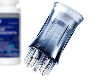 Applicator for Hair, Scalp Serum and Minoxidil, 5 mL. Promotion of Stronger Hair