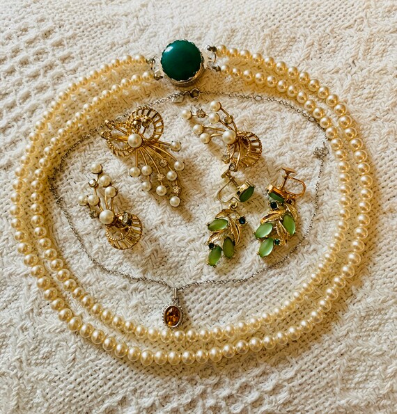 Vintage Sarah Coventry lot
