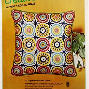 Bucilla Vintage Crewel Embroidery Floral Rings Pillow Kit RARE Barnes & Blake MCM RARE