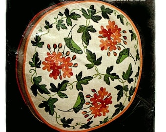Bucilla Crewel Embroidery Pillow Kit Geraniums and Ivy Linen