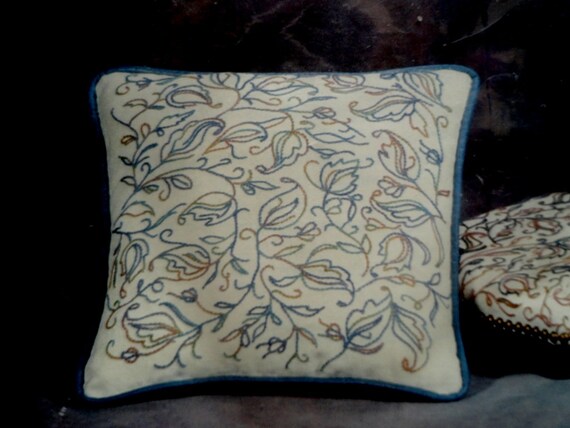 Crewel Embroidery Pillow Kit Carolyn Hook Crewel And Unusual Etsy