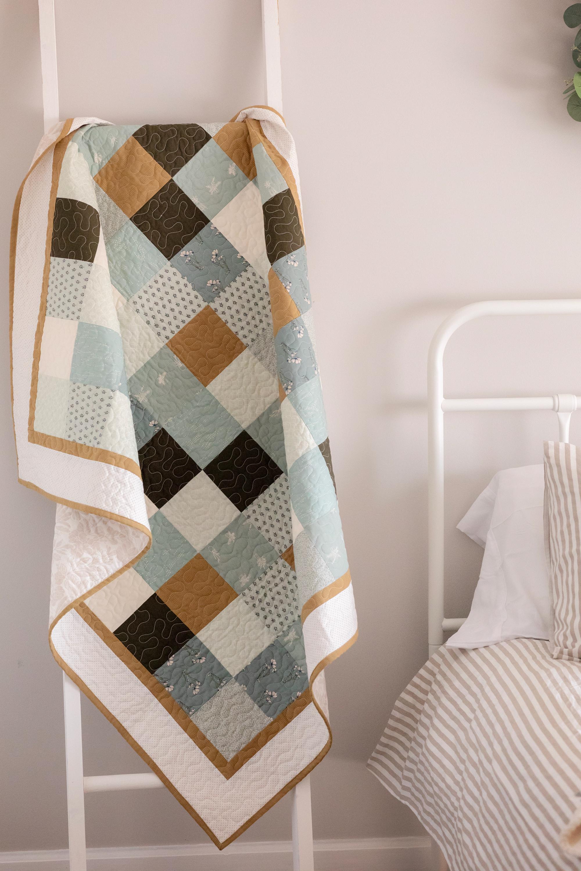 Couette Patchwork Faite Main, Thème Fée Jardin Jaune, 100% Coton, Lavable (49x56.5)