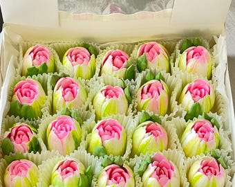 Edible Marshmallow Flowers Box, Cake & Cupcake Decorations, Dessert Table Decor, Sweet Gift