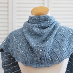 KNITTING PATTERN SHAWL, The Tweedy Shawl