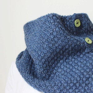 KNITTING PATTERN, Little Daisies Cowl image 1