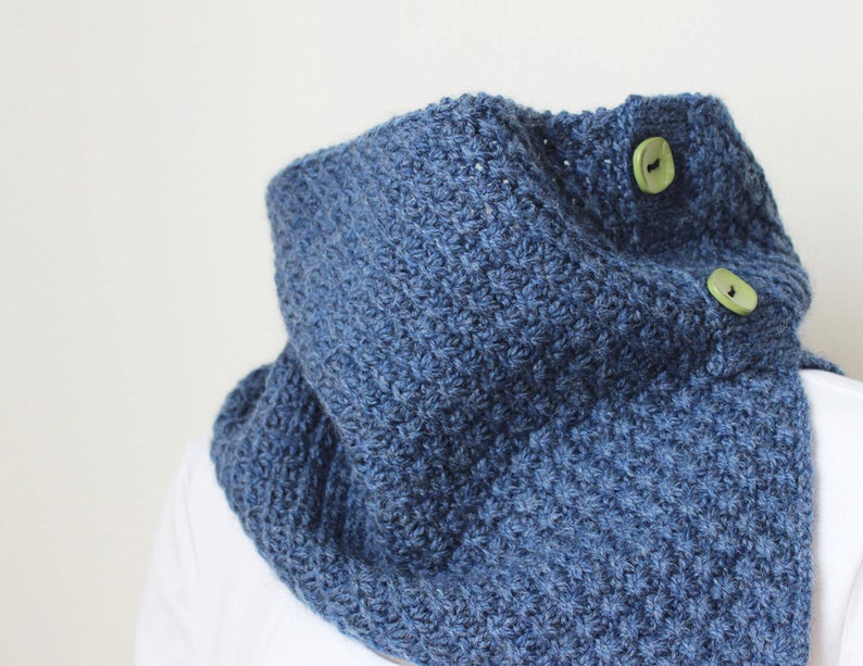 KNITTING PATTERN, Little Daisies Cowl image 1