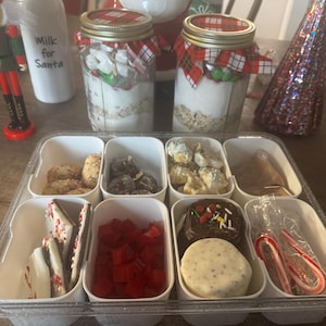 Holiday snackle boxes