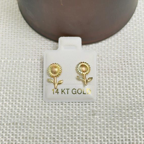 Solid 14K Yellow Gold Sunflower Stud Earrings Dai… - image 1