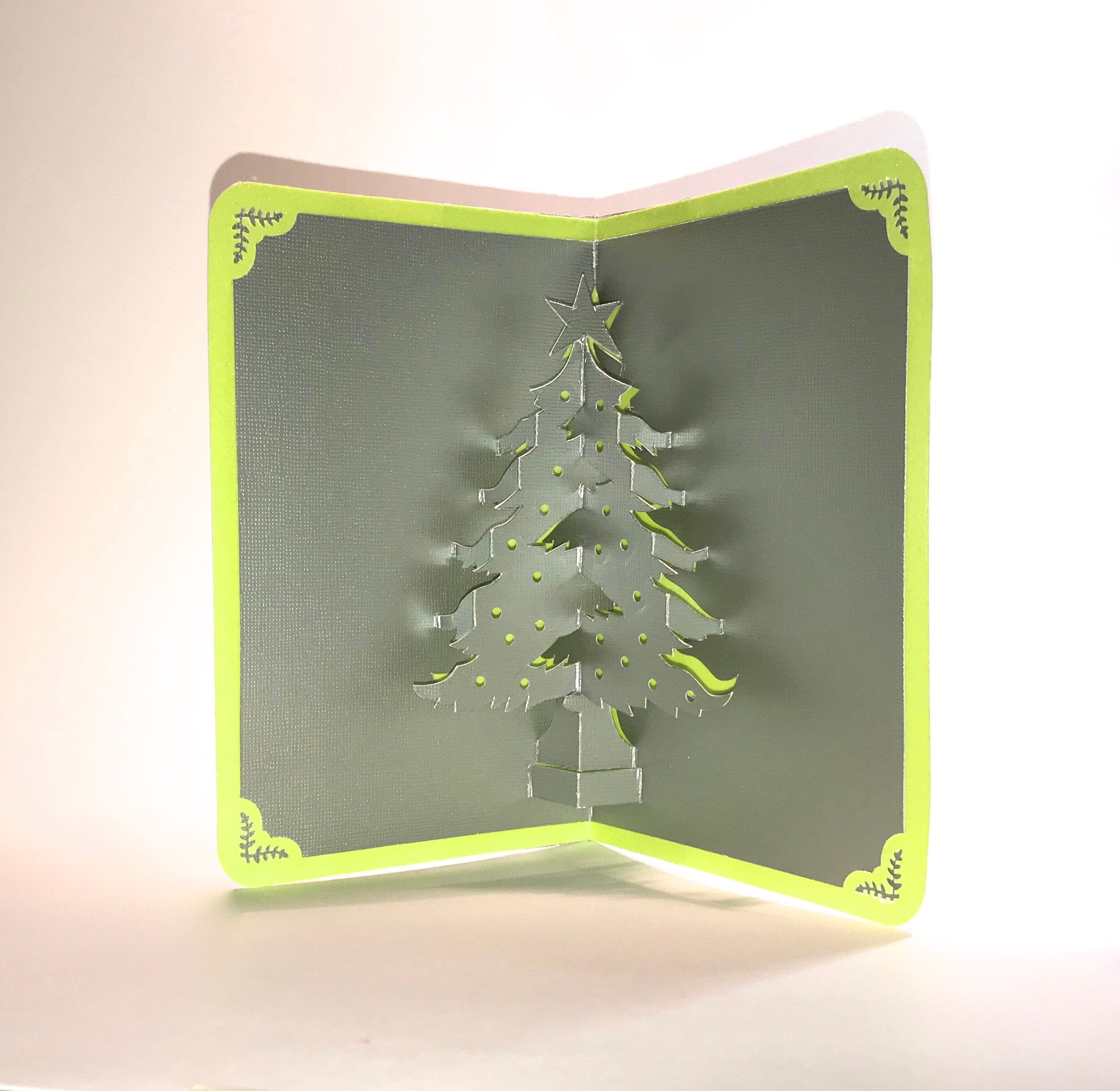 CHRISTMAS TREE 3D Pop up Greeting Card Home Décor Handmade Origamic ...