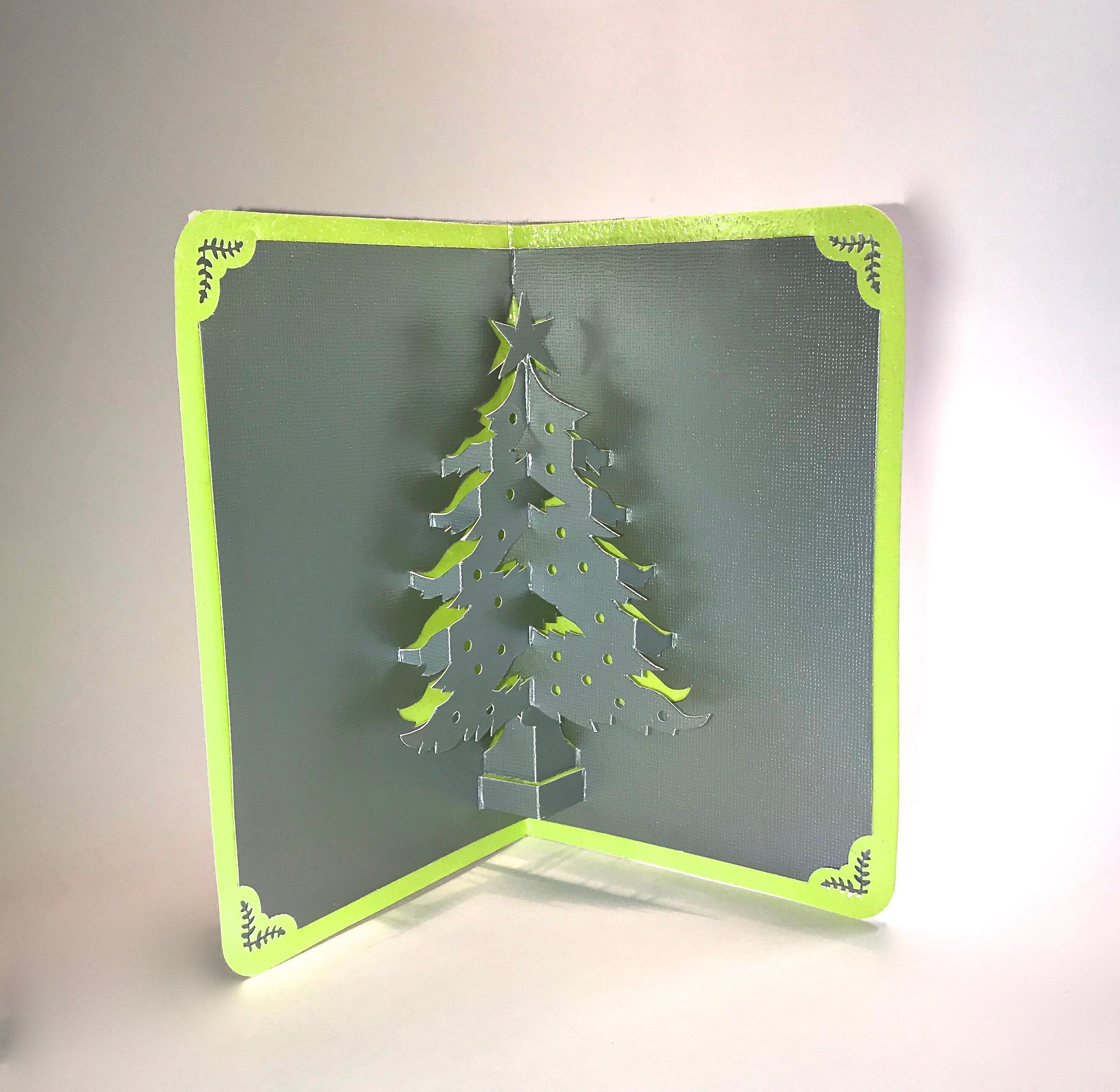 CHRISTMAS TREE 3D Pop up Greeting Card Home Décor Handmade Origamic ...