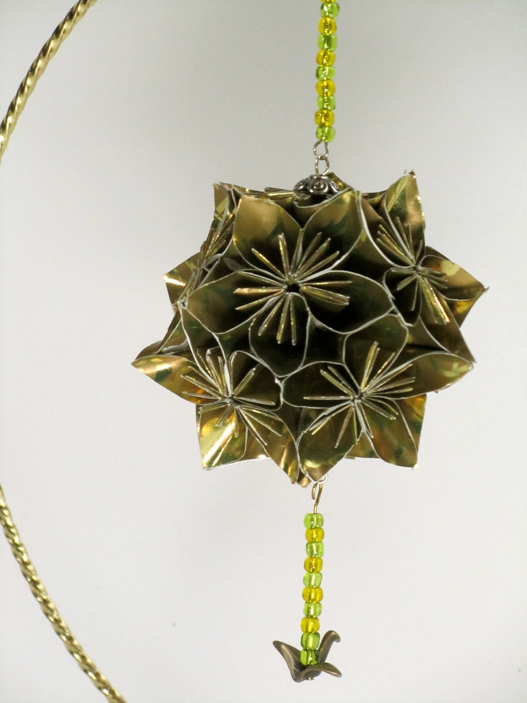 CHRISTMAS Gift STAR Kusudama Modular Origami HANDMADE in Shimmery Gold ...