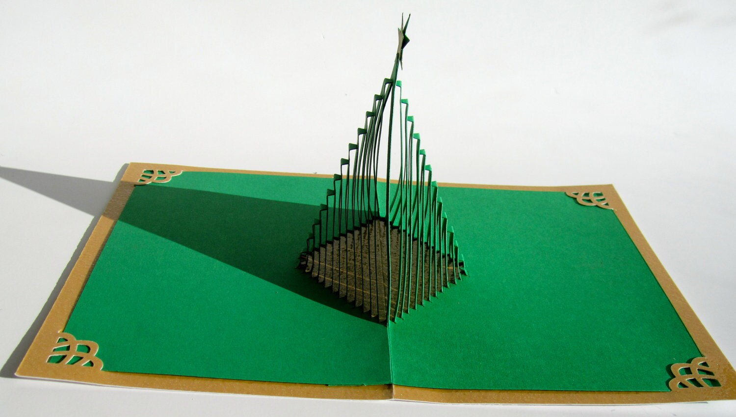 Christmas Tree 3D Pop up Greeting Card and Decoration. Handmade Cut by ...