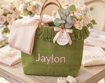 Personalized Bride Fringe Tote Bag, Custom Bridesmaid Gift, Honeymoon Beach Bag, Mrs Wedding Bag