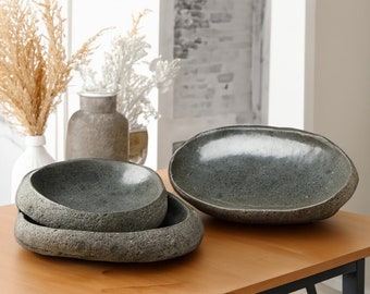 River Stone Dish