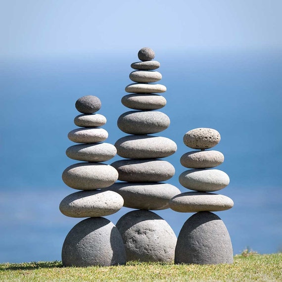 14 Stacking Rocks Stone Meditation Cairn Beauty Nature River Calm Zen  De-stress 