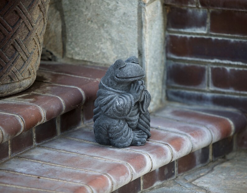 Meditating Frog Garden Statue Sculpture Praying Frog Zen Yoga Etsy