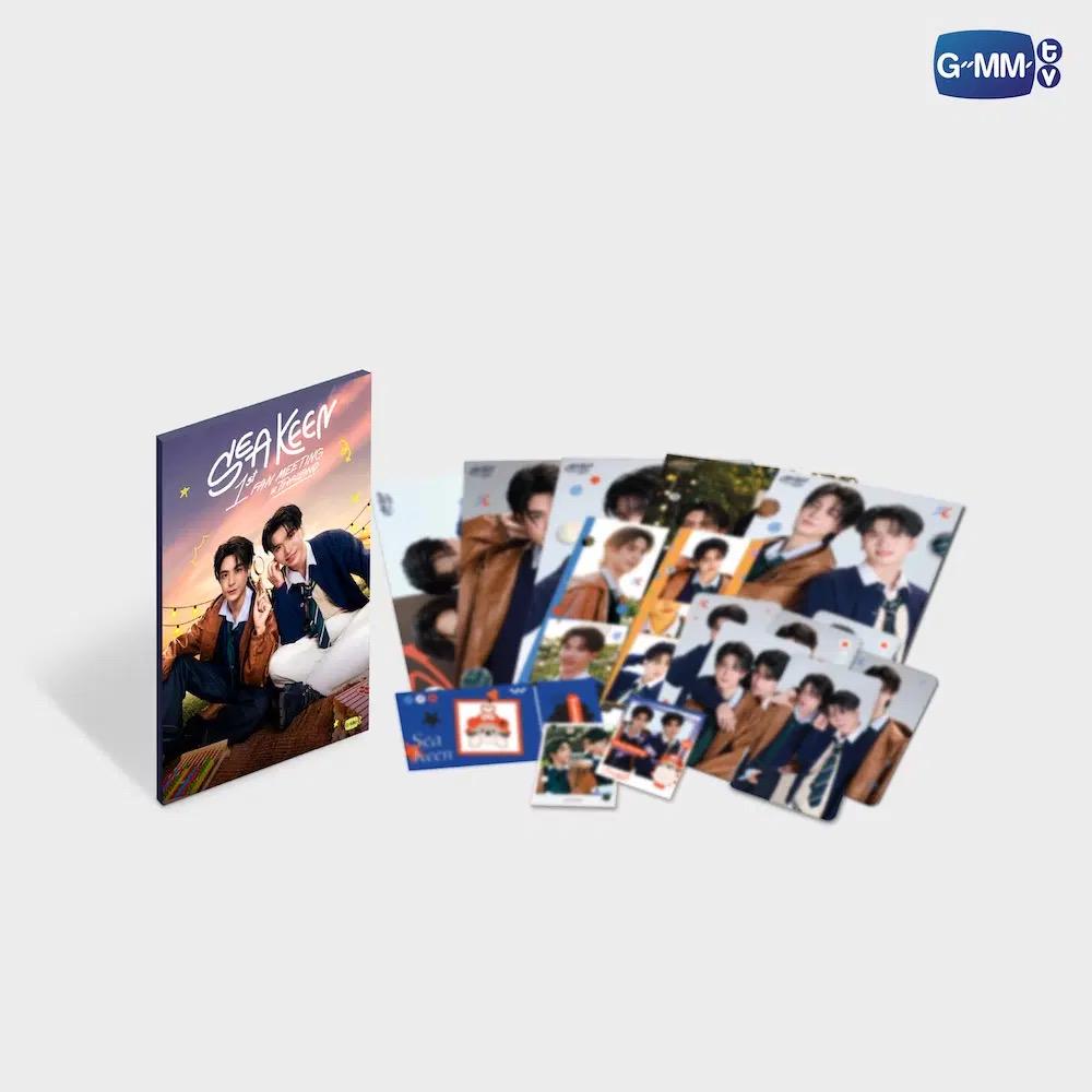 SEAKEEN GMMTV ポーチ&フォトセット Sea Keen 1st Fan Meeting in Thailand Mini Photo Set | Official