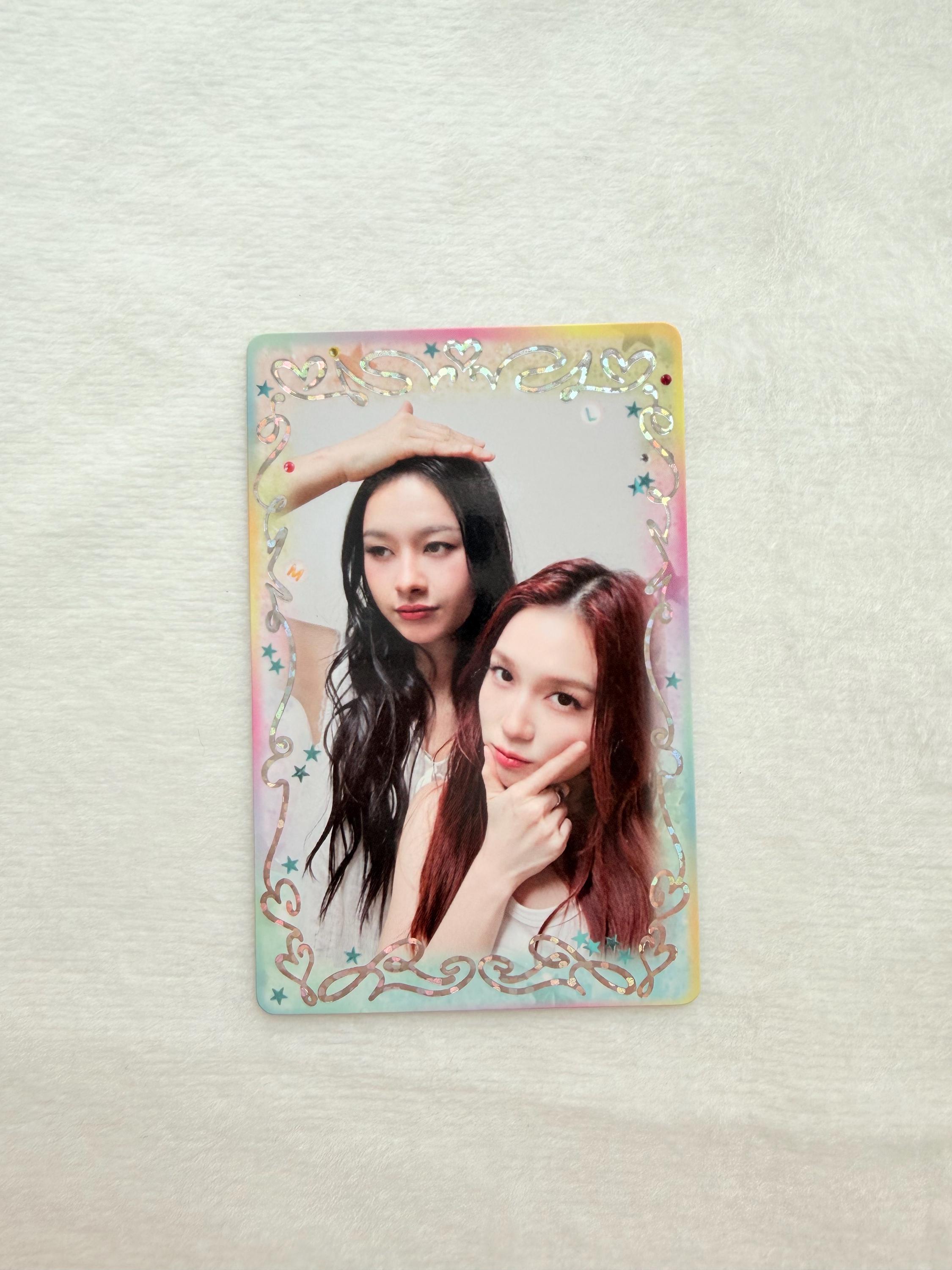 Girls Selfie Heart Shot Photocard — Choose Your Card (not Random 