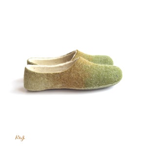 Handmade wool felted slippers - earth- spring color-grass green-moss-beige