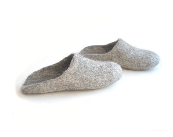 Eco friendly natural grey color handmade felted  open back slide slippers