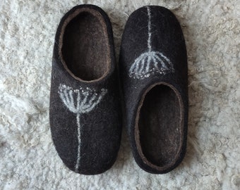 Handmade wool felted house shoes with rubber soles - ready to ship - dark brown , brown organic wool - dill flower - 10,5-11 US women