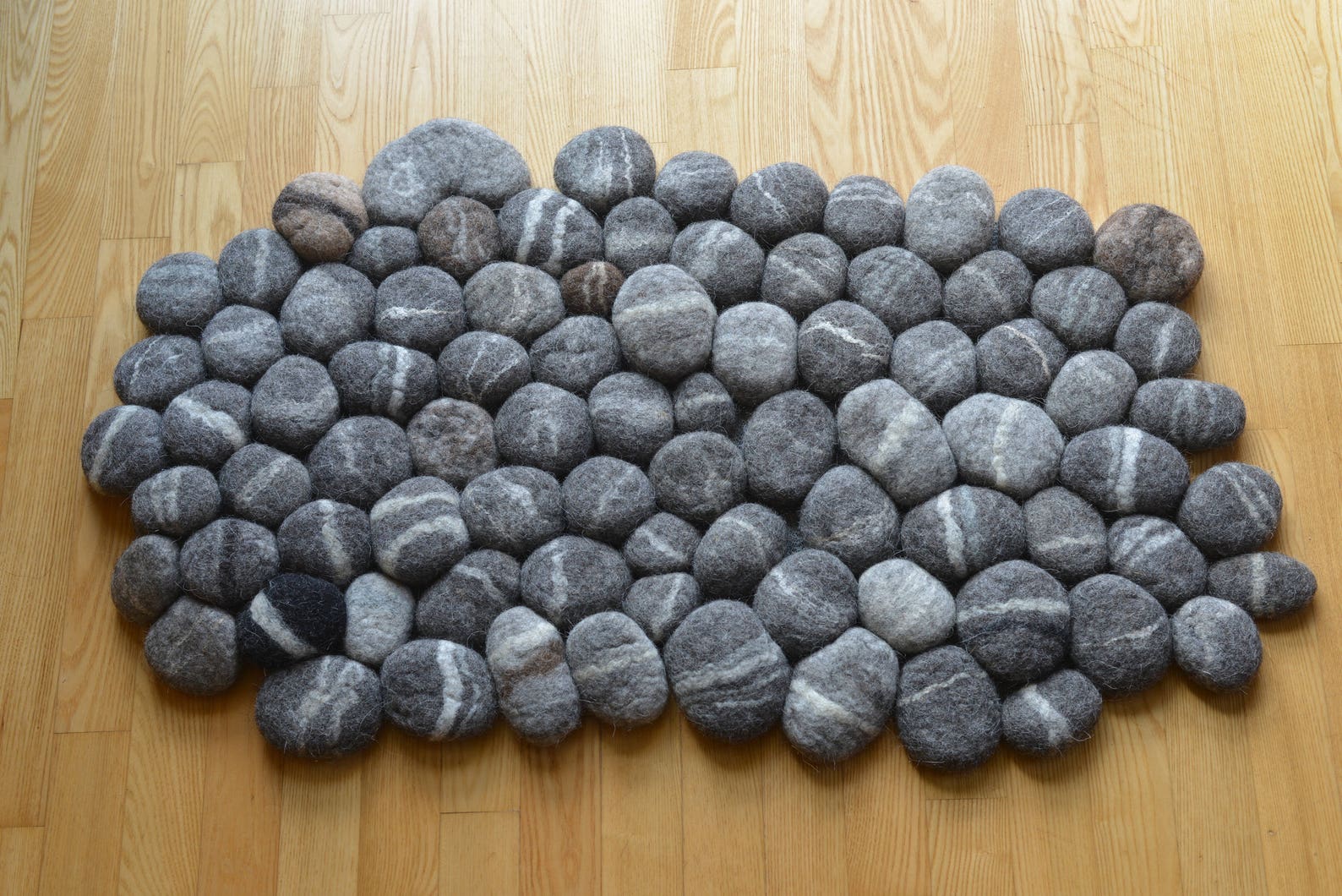 Felt Stone Rug Felt Stone Wool Rug Ecofriendly Wool Rug Etsy