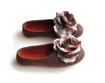 Felted slippers from softest merino wool with pair felted roses brooches