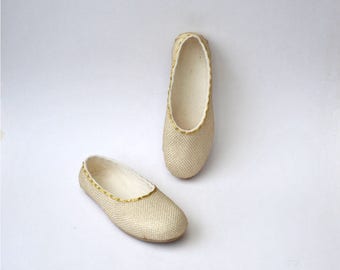 Handmade white softest merino wool felted slippers with gold net decoration - 7-7.5 US women size - Ready to ship