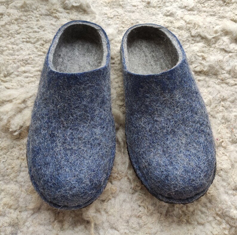 Handmade wool felted house shoes with Coutchouc soles mens slippers organic wool gray blue slippers mens shoes image 8