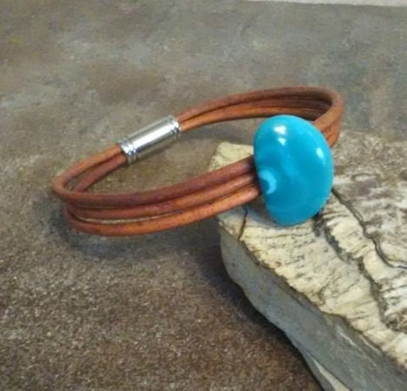 Leather Bracelet wQuartz Gem Stone