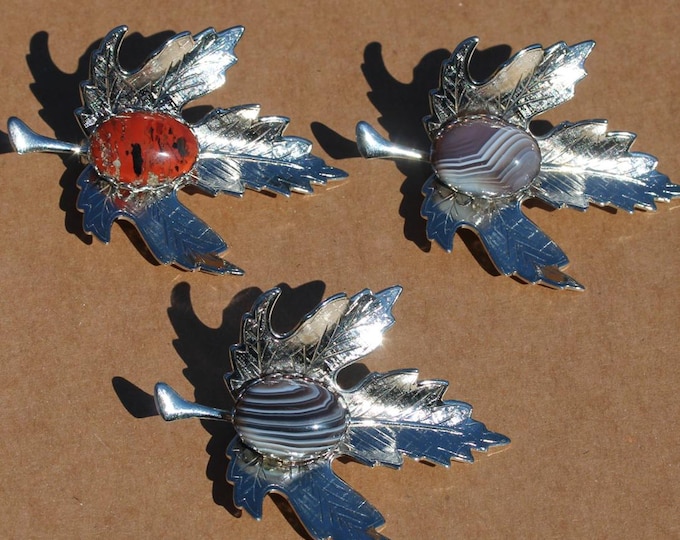 Leaf Silver Plated Brooch with 13x18mm Gemstone