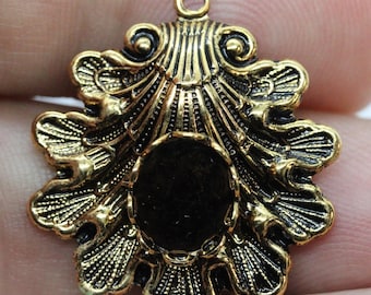 Antique Gold Baby PawPaw 8 x 10 mm Vertical Bezel Pendant - pkg 3